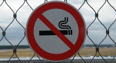 ÖBB вводит полный запрет на курение на платформах по всей стране