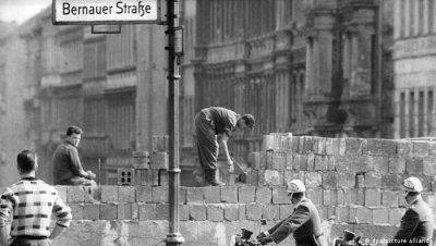 Дата в истории: 13 августа 1961 года возвели Берлинскую стену