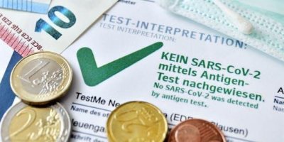 Опрос Gallup: большинство австрийцев за введение платных тестов для непривитых