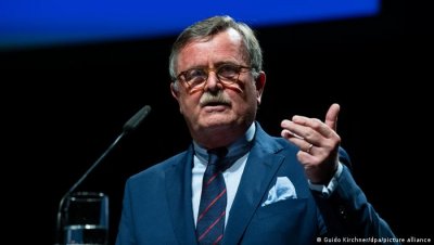 "Пандемия непривитых": в Германии призывают к усилению ограничений