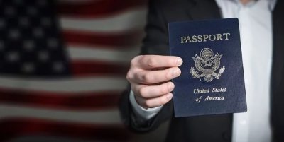 Трамп решил уcложнить получение гражданства США для небогатых иммигрантов