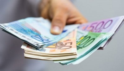 Безработные Австрии получат еще 450 евро до конца года