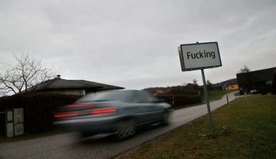 Австрийская деревня решила сменить название из-за туристов