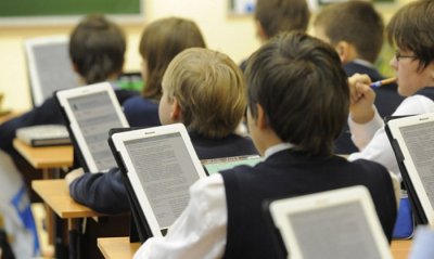 Цифровизация школ Австрии: планшеты для учащихся за 100 евро