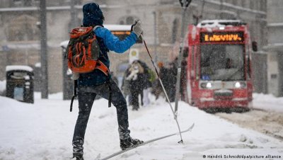 Анекдоты про снег и зимние теории заговора из Германии