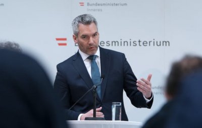Австрия выступила за продление временного пограничного контроля внутри ЕС
